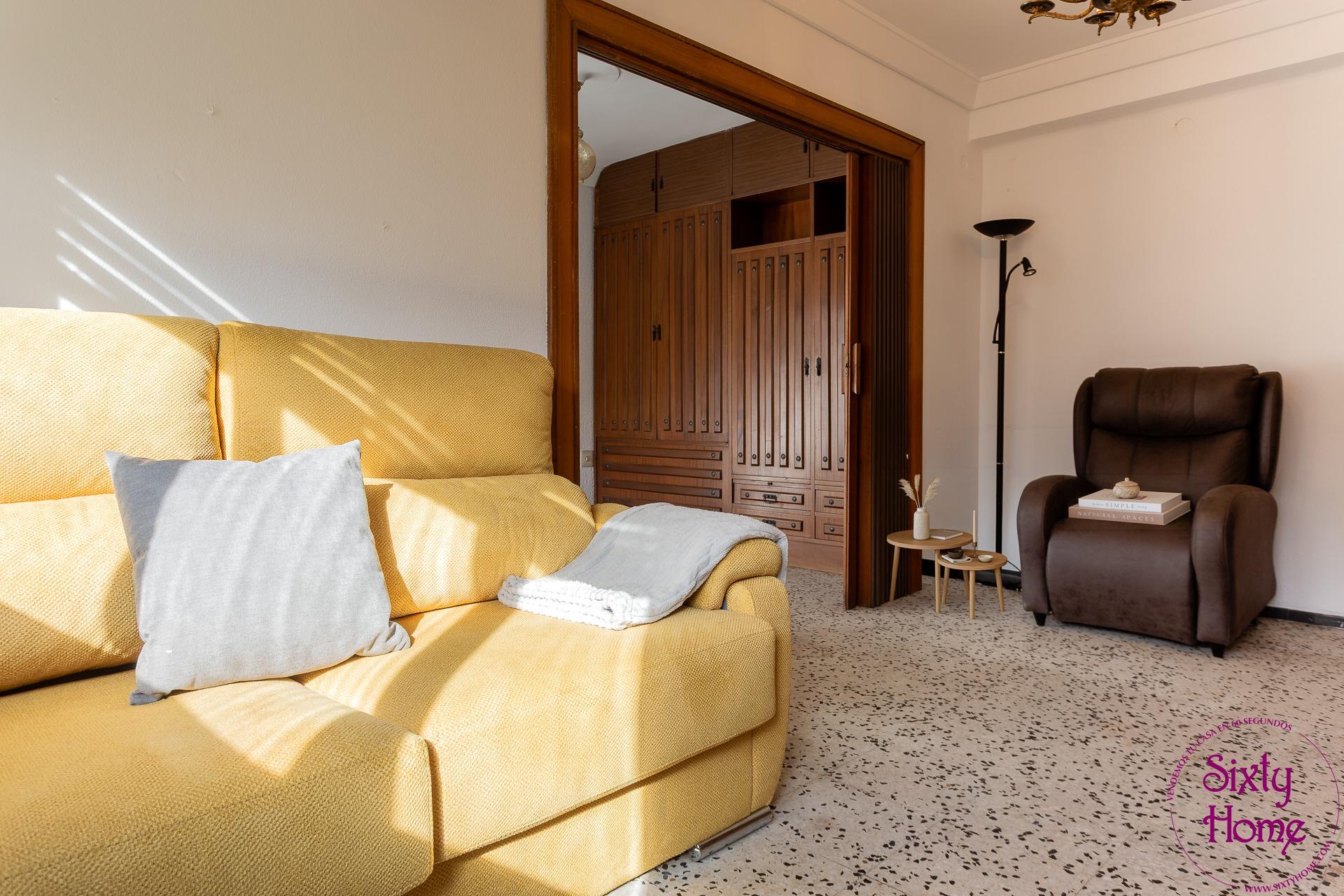 Piso de tres dormitorios en Duquesa Villahermosa