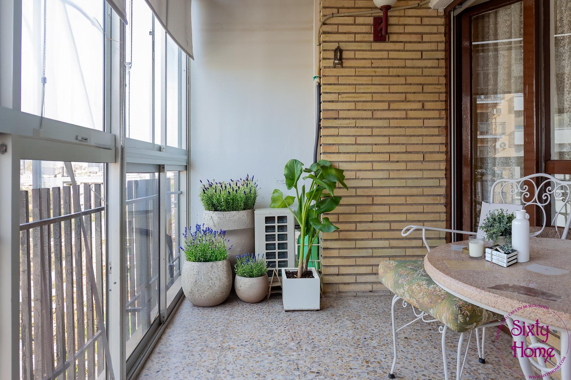 Piso de tres dormitorios en Asín y Palacios