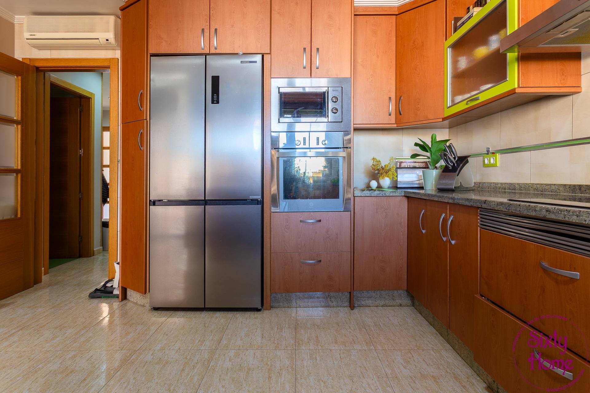 Adosado  en Hellin Isso 180