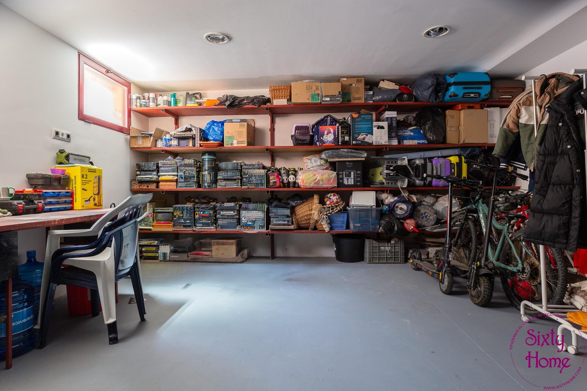 Adosado de 180 cerca de Isso