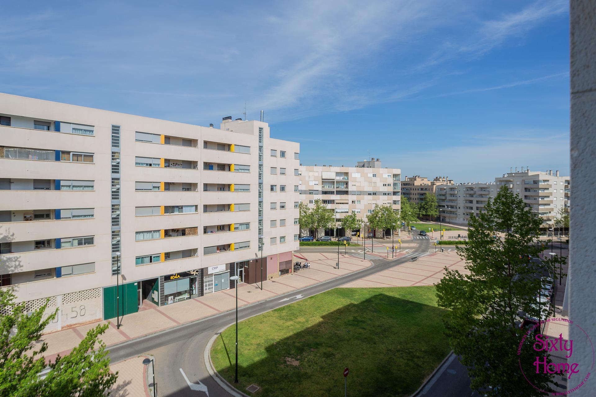 Piso en Zaragoza con vistas a Montecanal-Valdespartera-Rosales del Canal