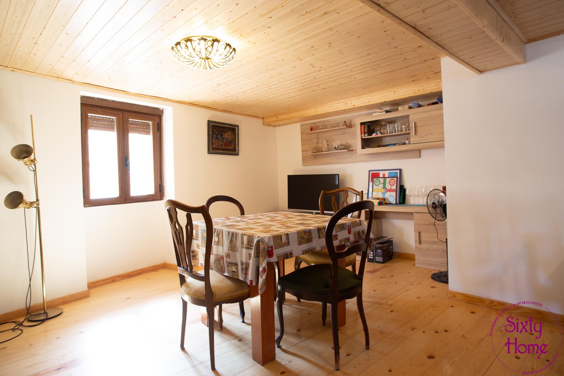 Casa en Poblaciones sur Jaca