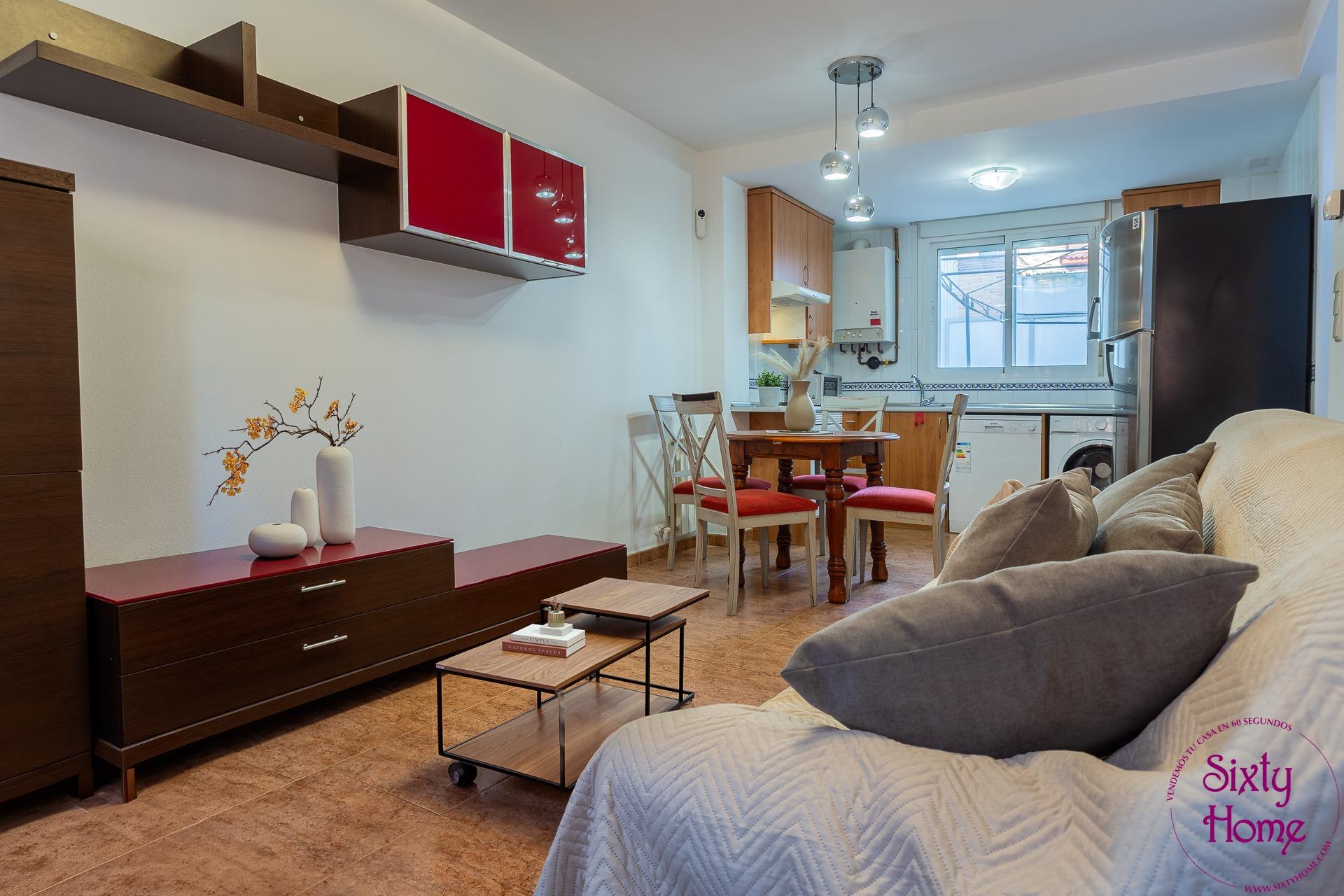 Piso de un dormitorio con terraza en Valdefierro