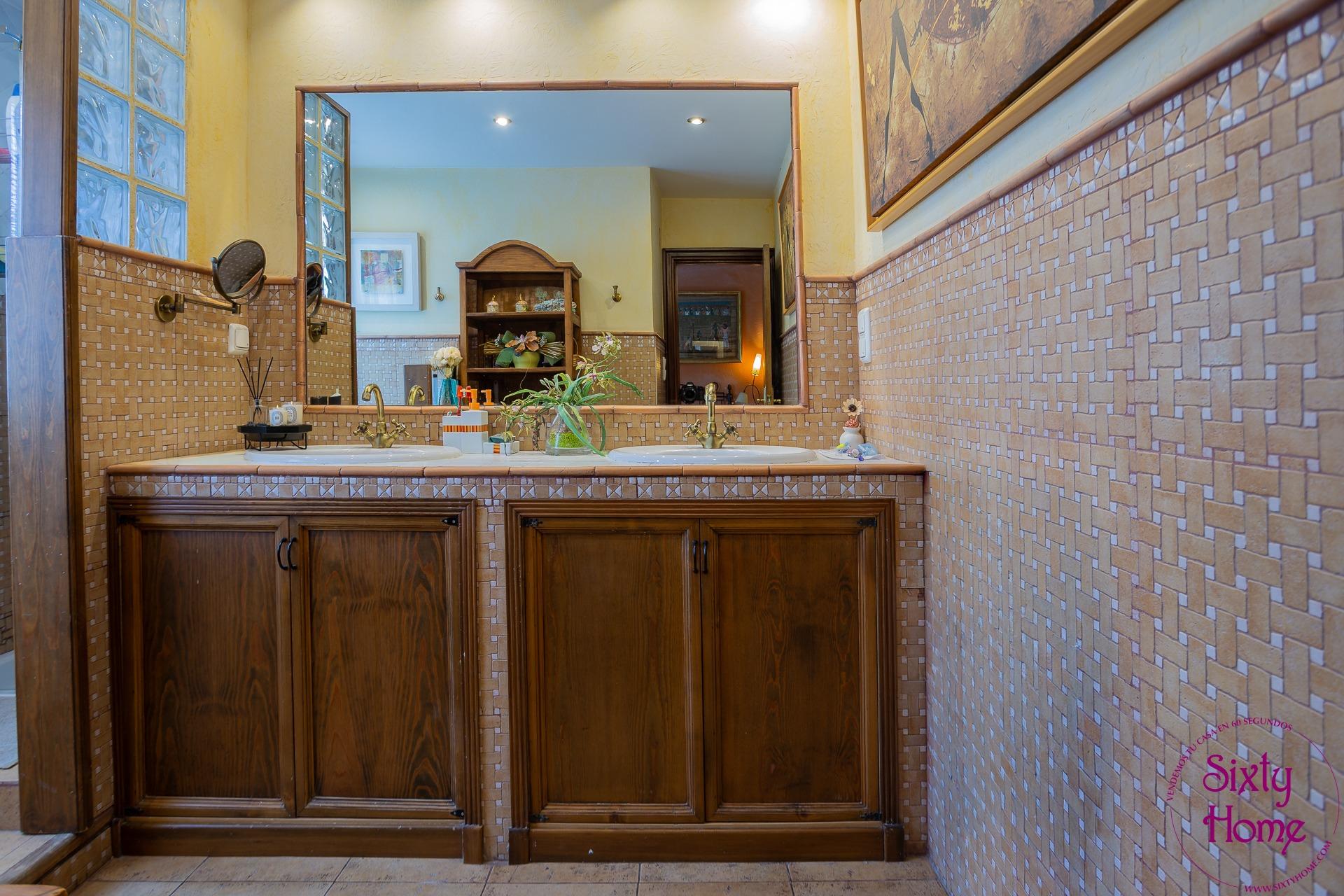 Chalet de 0  Cadrete Centro