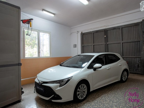 Chalet de 0 disponible en Cadrete y Centro