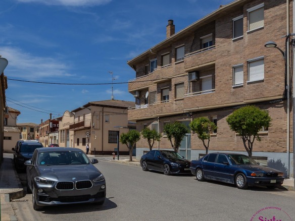 Chalet en Angues con 1724
