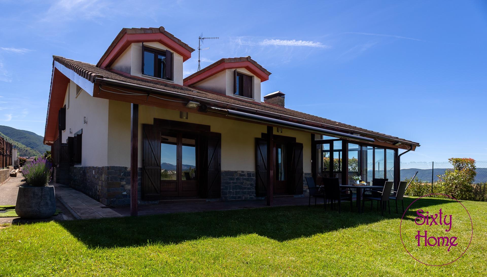 Chalet en Poblaciones norte Jaca Chalet en Poblaciones norte Jaca