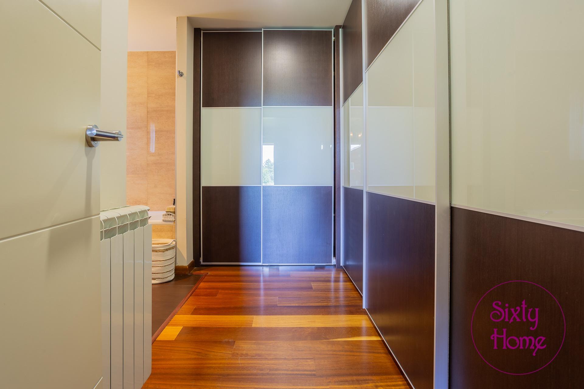 Chalet de 830 disponible en Jaca y Poblaciones norte Chalet de 830 disponible en Jaca y Poblaciones norte
