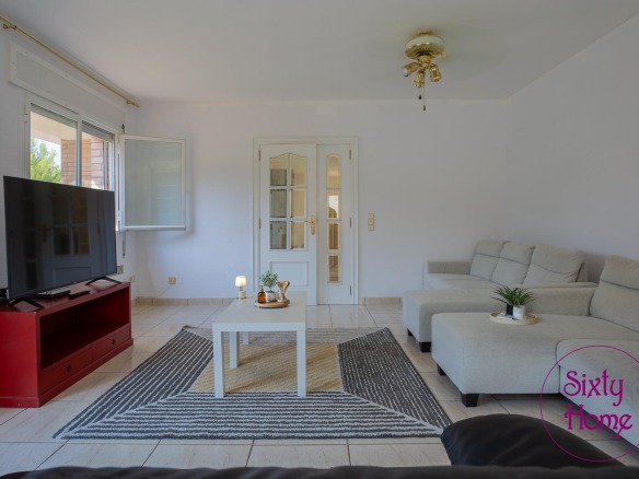 Chalet 975 en Urb. Las Lomas Zuera