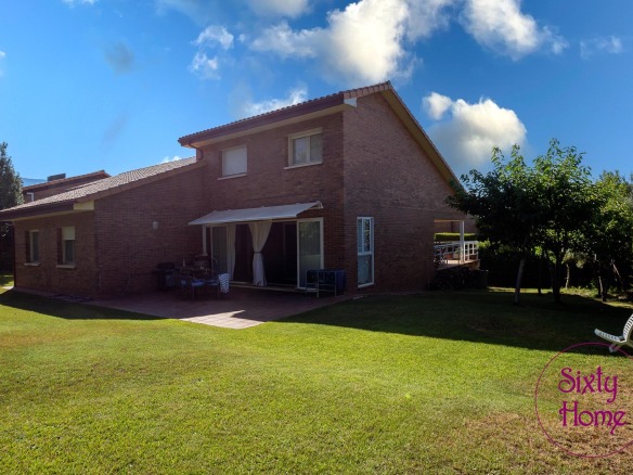 Chalet en Nueno