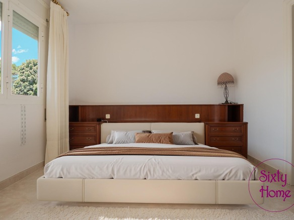 Chalet de 975 Urb. Las Lomas Zuera