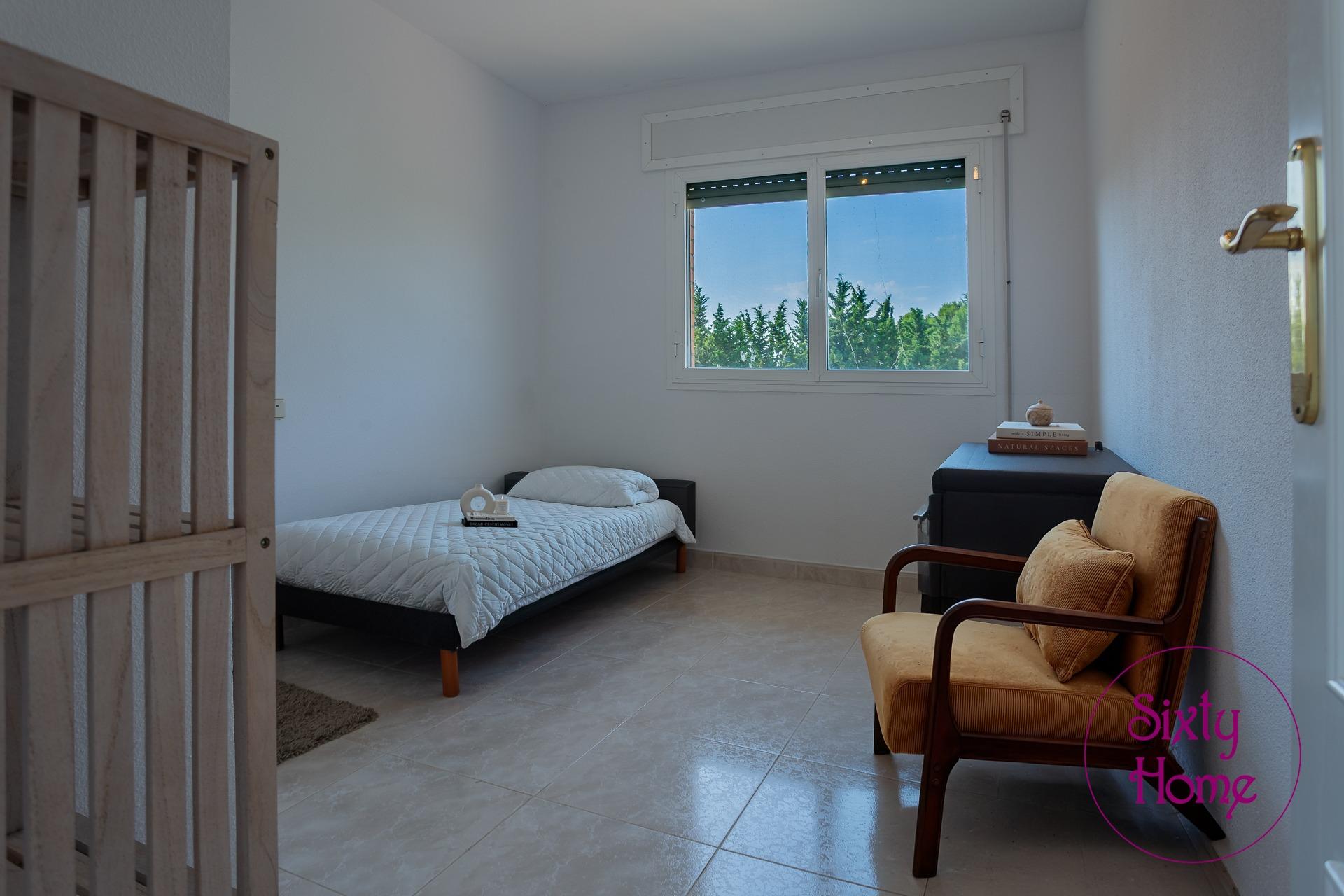 Chalet  en Zuera Urb. Las Lomas 975