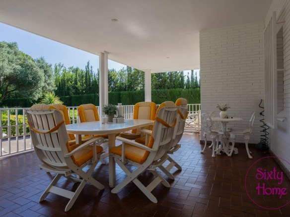 Chalet de 4000  Zaragoza Casetas - Garrapinillos - Monzalbarba