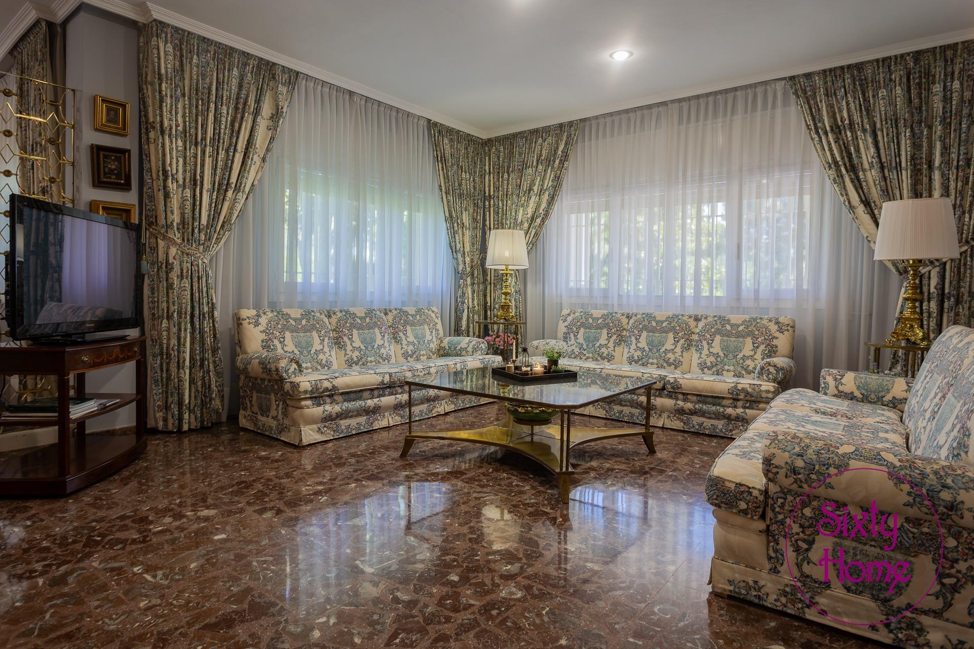 Chalet en Casetas - Garrapinillos - Monzalbarba con 4000