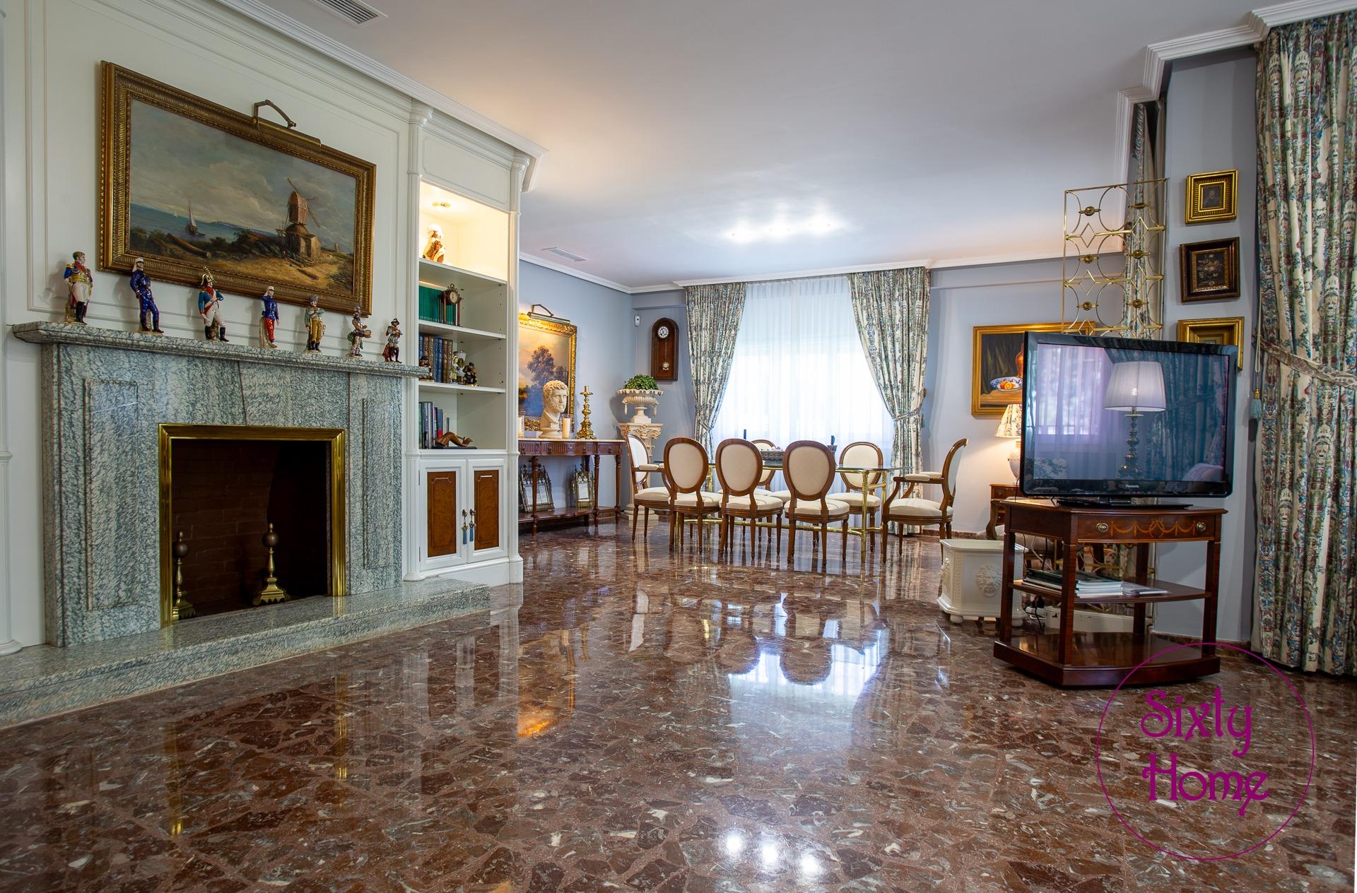 Chalet amplio de 4000 en Casetas - Garrapinillos - Monzalbarba