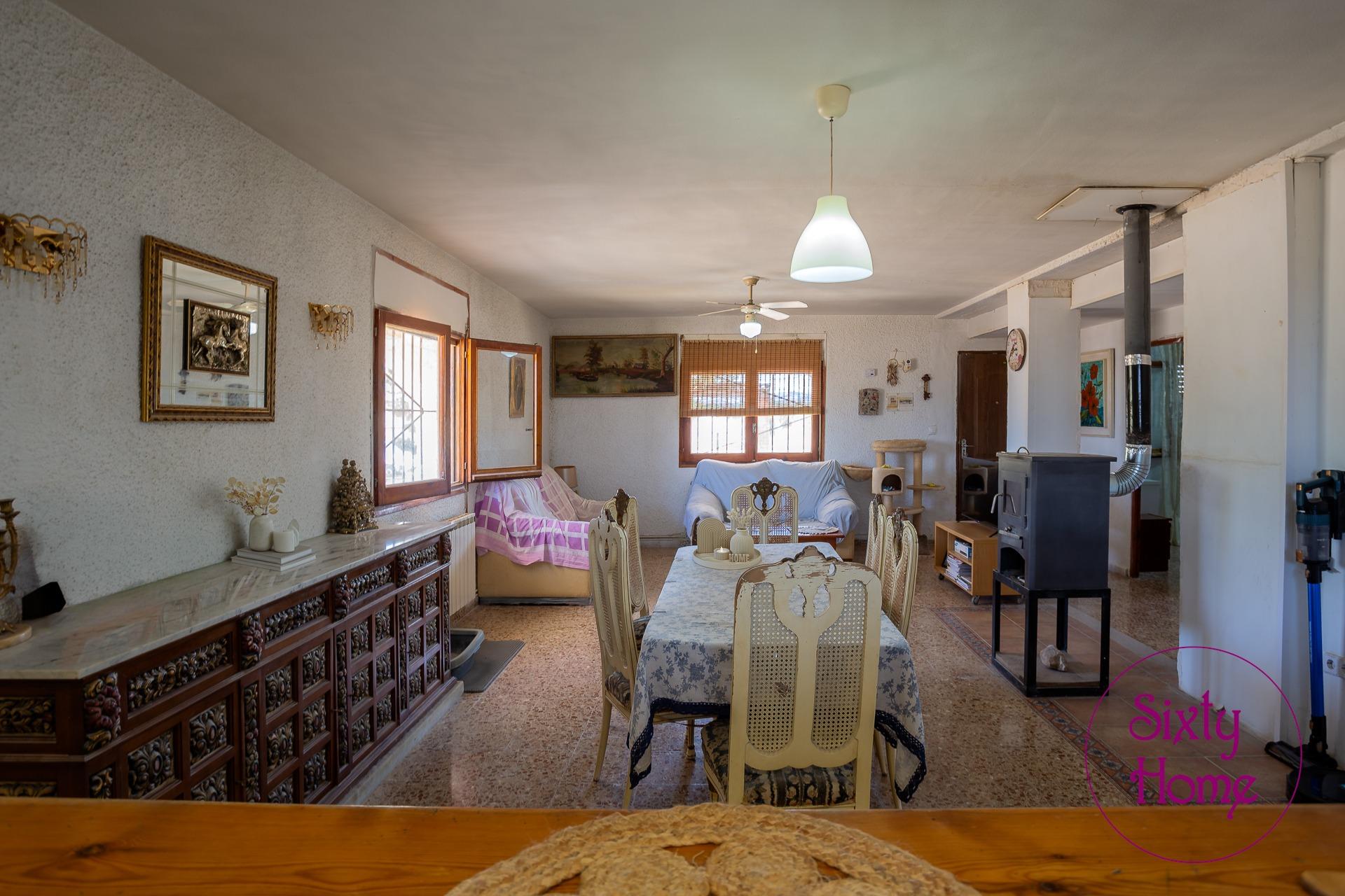 Chalet amplio de 5500 en La chama