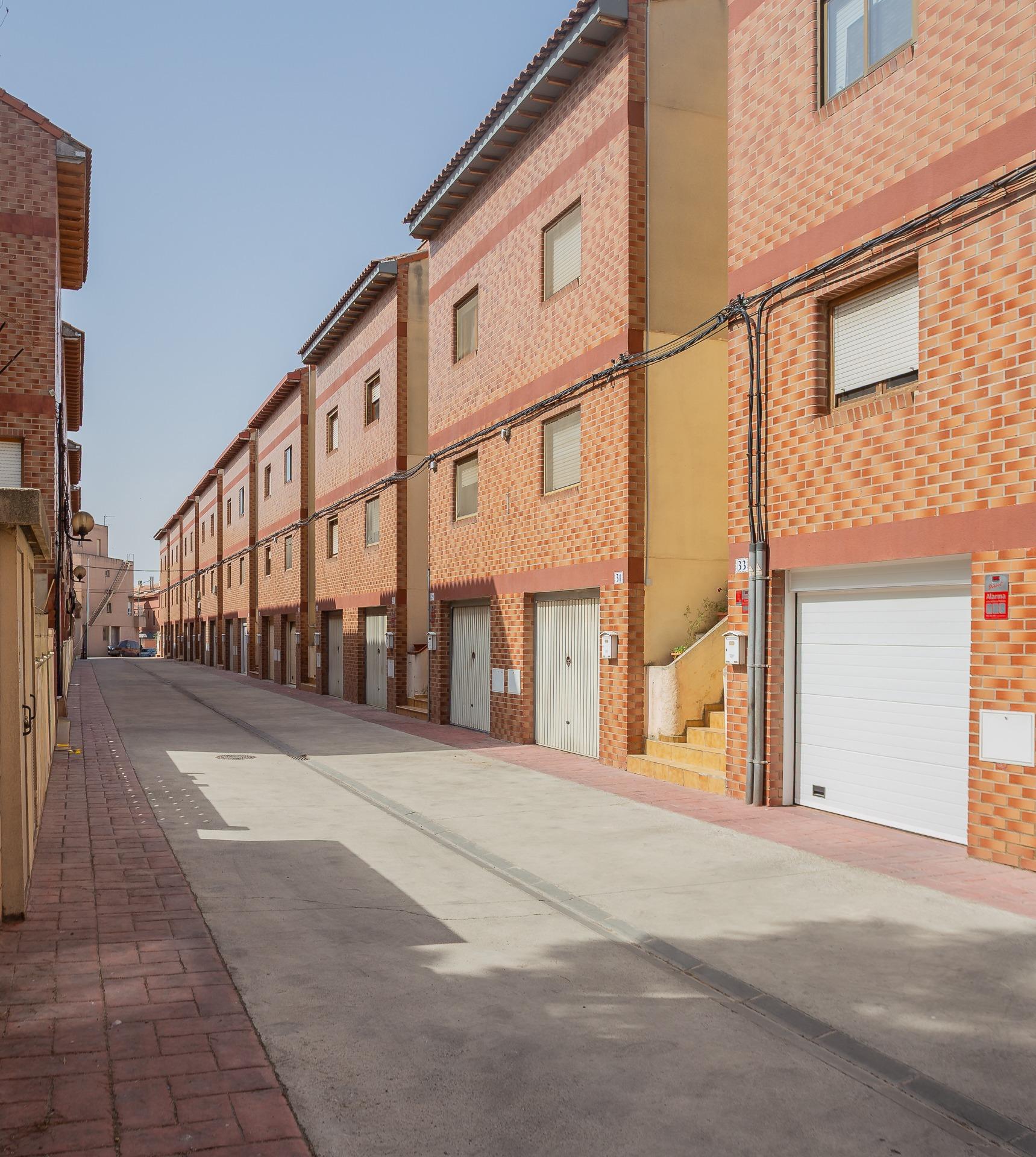 Pareado en Centro urbano ideal para familias