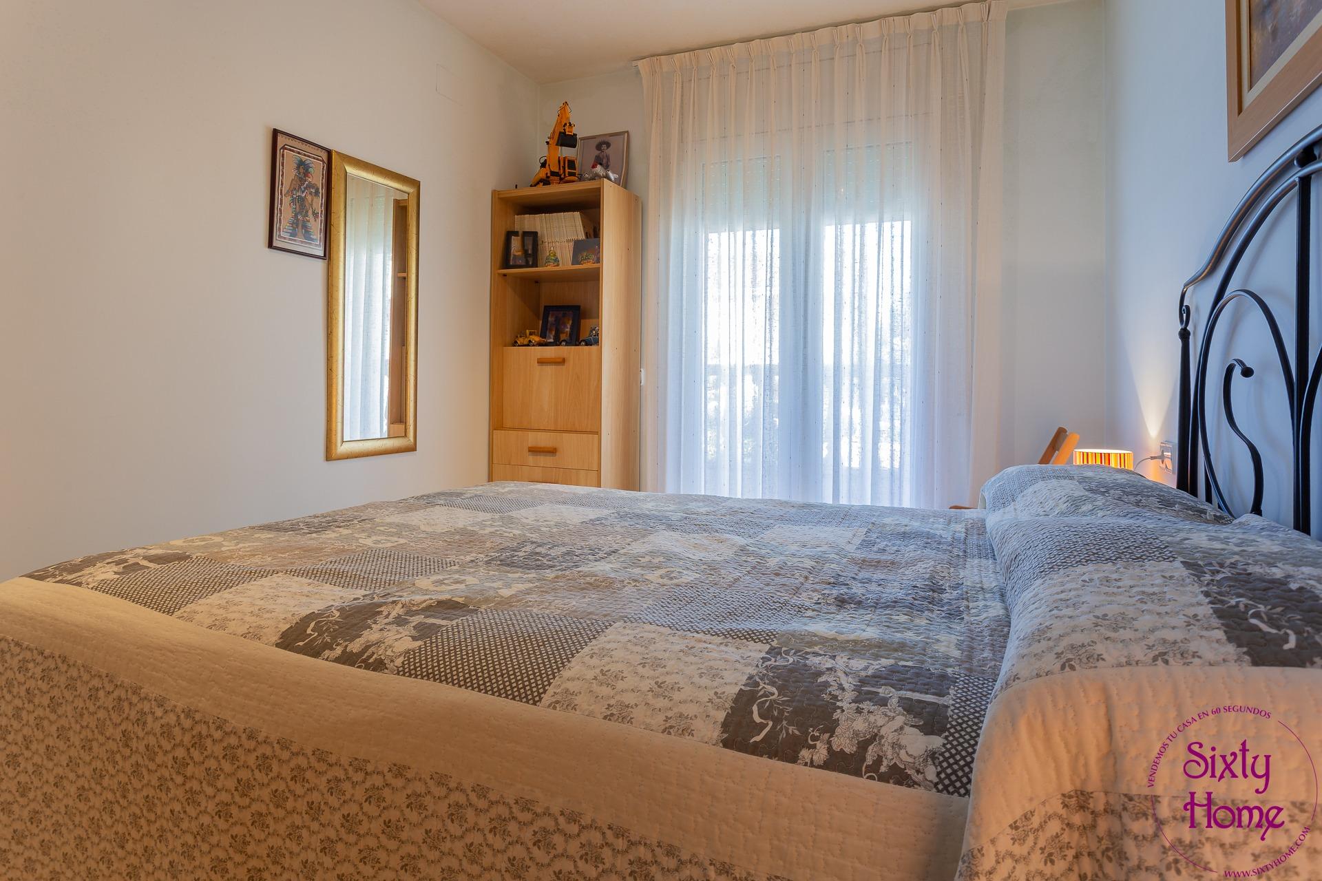 Chalet con acabados modernos en La maso