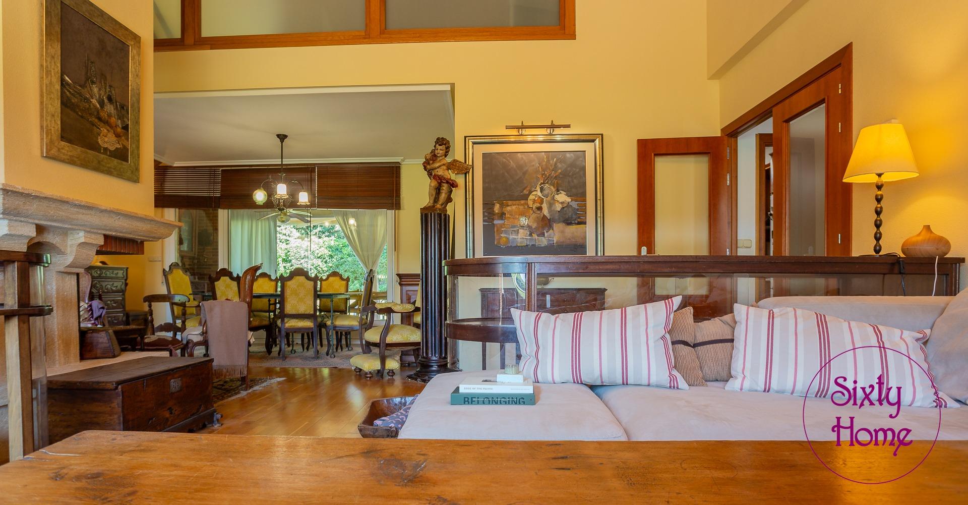 Chalet de 900 Campo de golf Nueno