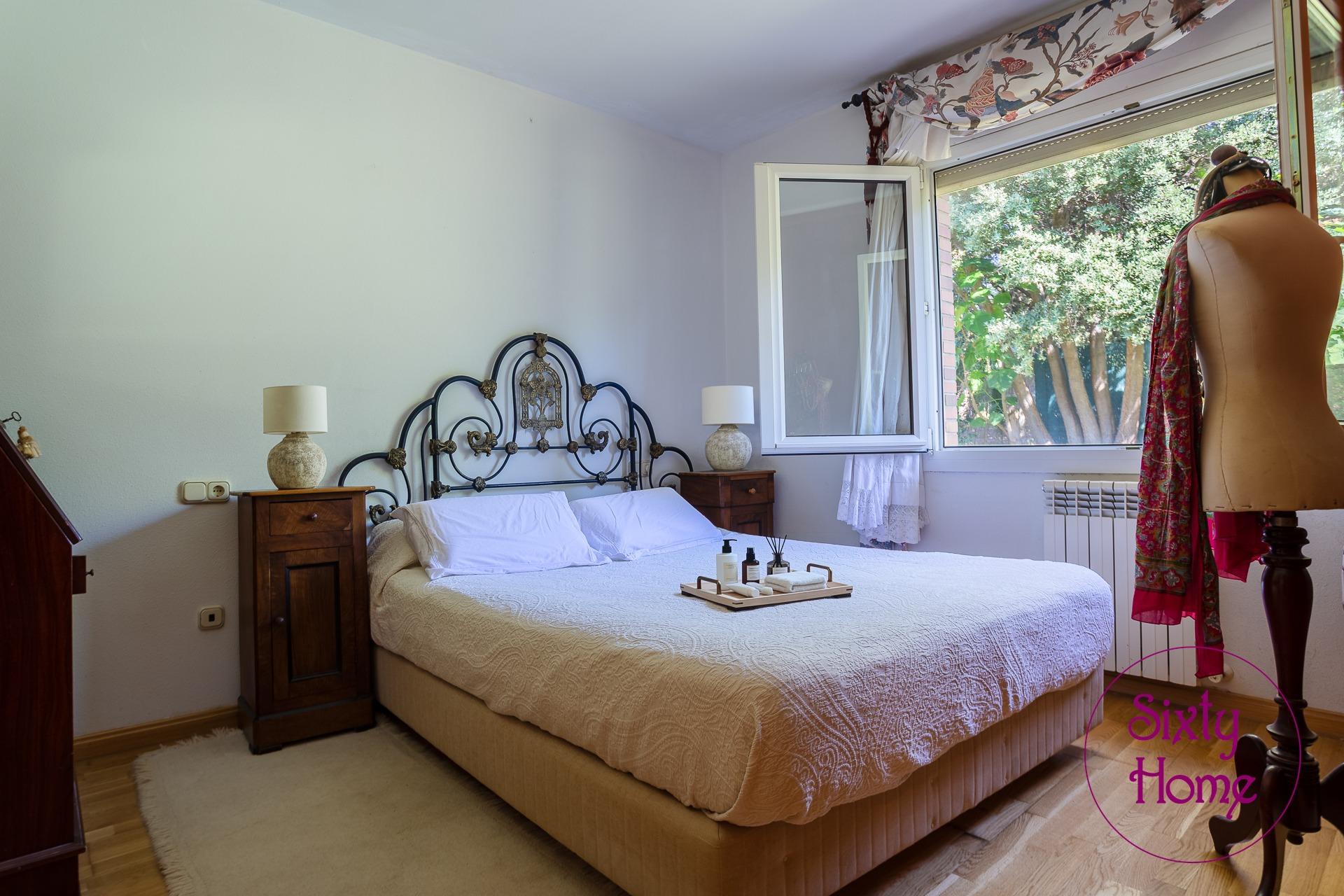 Chalet en Nueno Campo de golf de 900