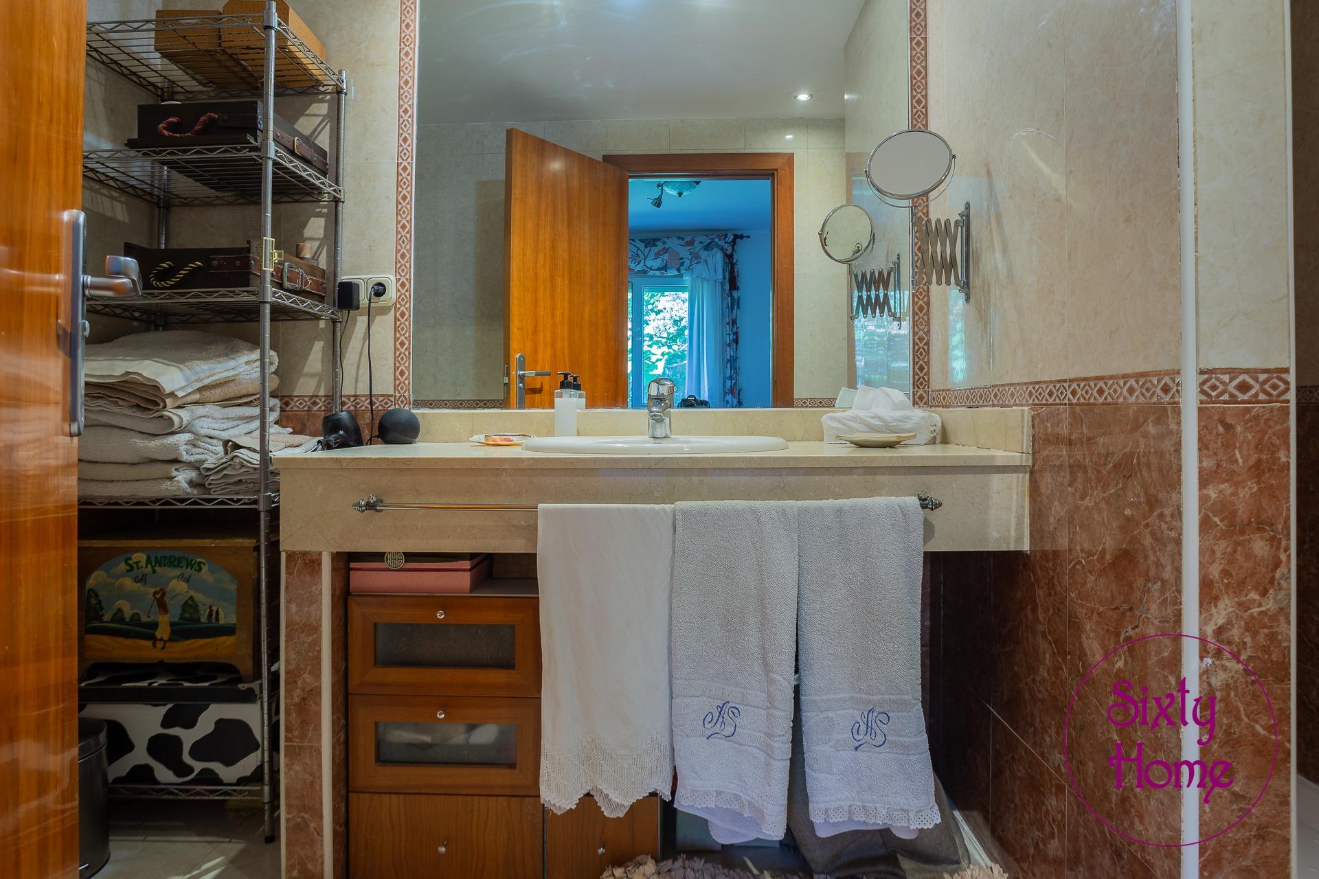 Chalet en Campo de golf con 900