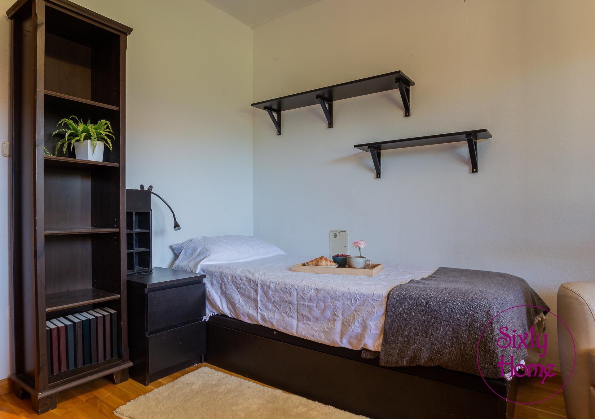 Chalet en el barrio Campo de golf con 900