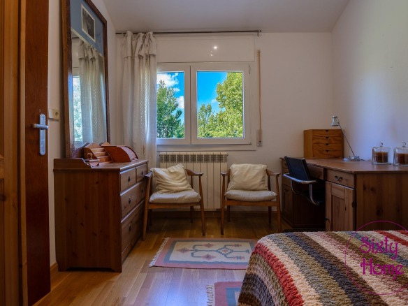 Chalet en Campo de golf rodeado de servicios