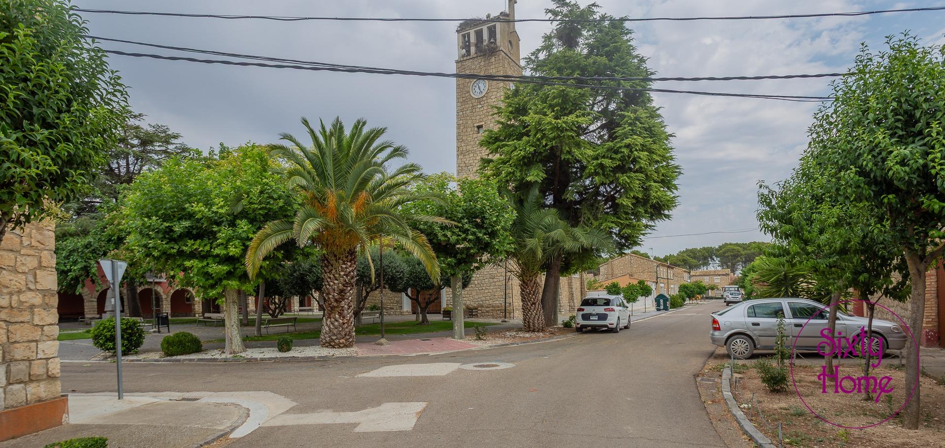 Casa espacioso en Ejea de los Caballeros y Santa anastasia