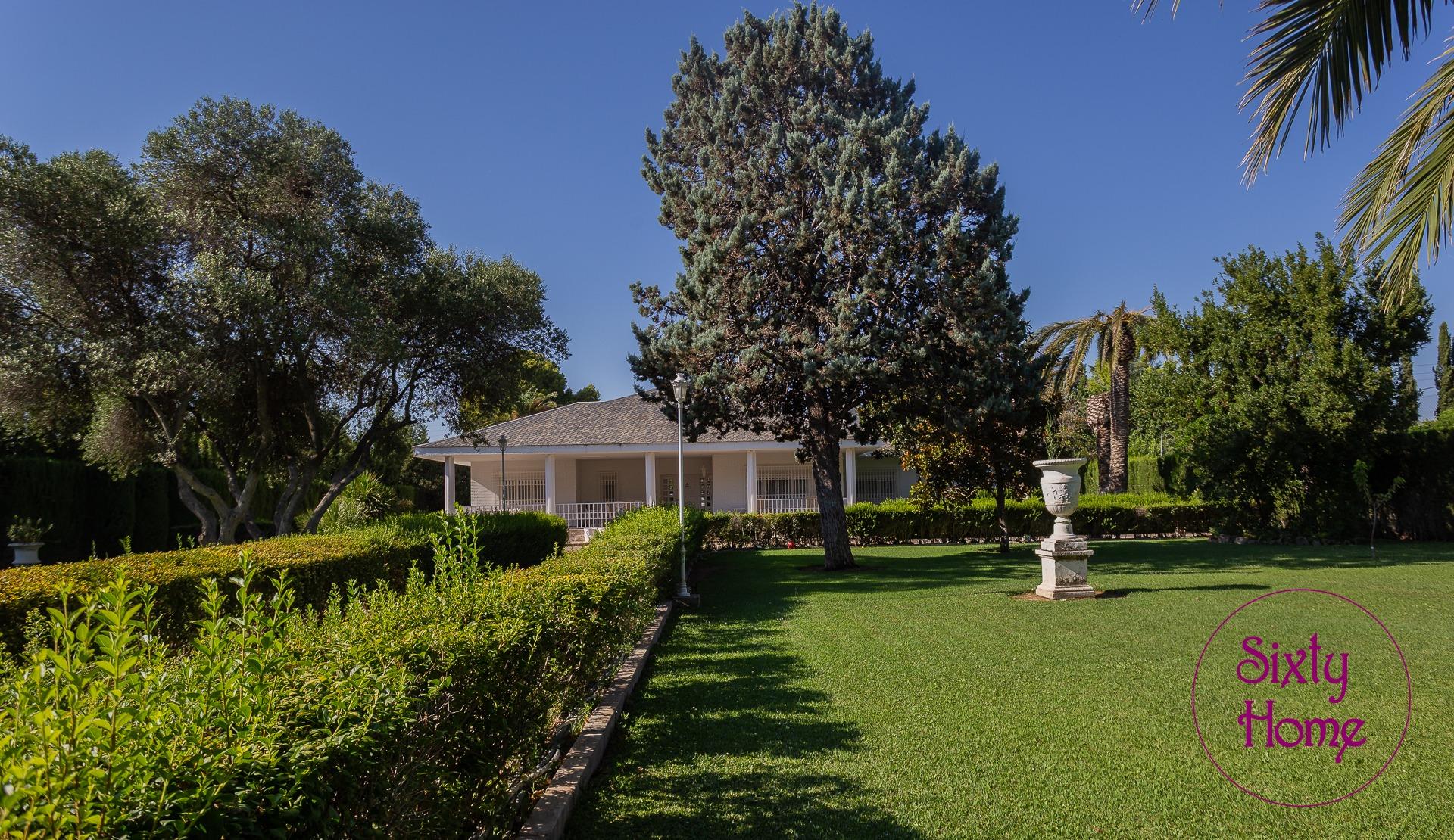 Chalet 4000 en Zaragoza Casetas - Garrapinillos - Monzalbarba