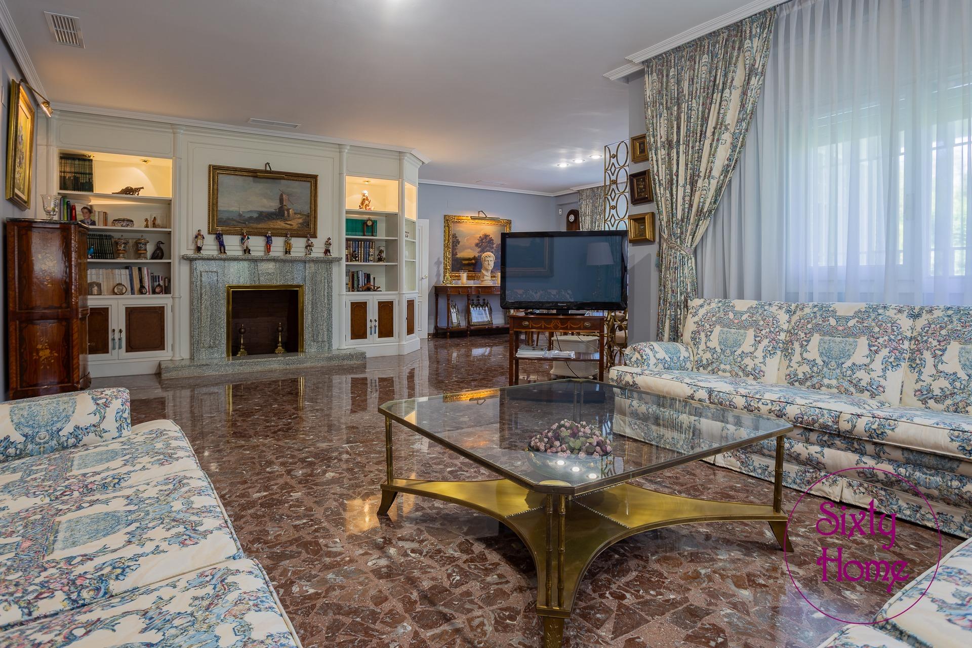 Chalet con 4000 disponible en Casetas - Garrapinillos - Monzalbarba