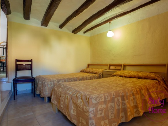 Casa en Langa del Castillo Centro pueblo