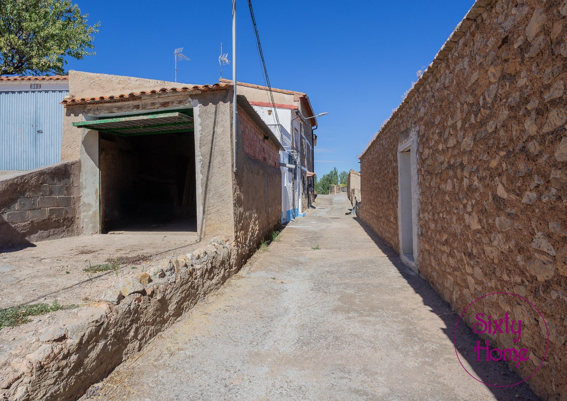 Casa amplio en Centro pueblo