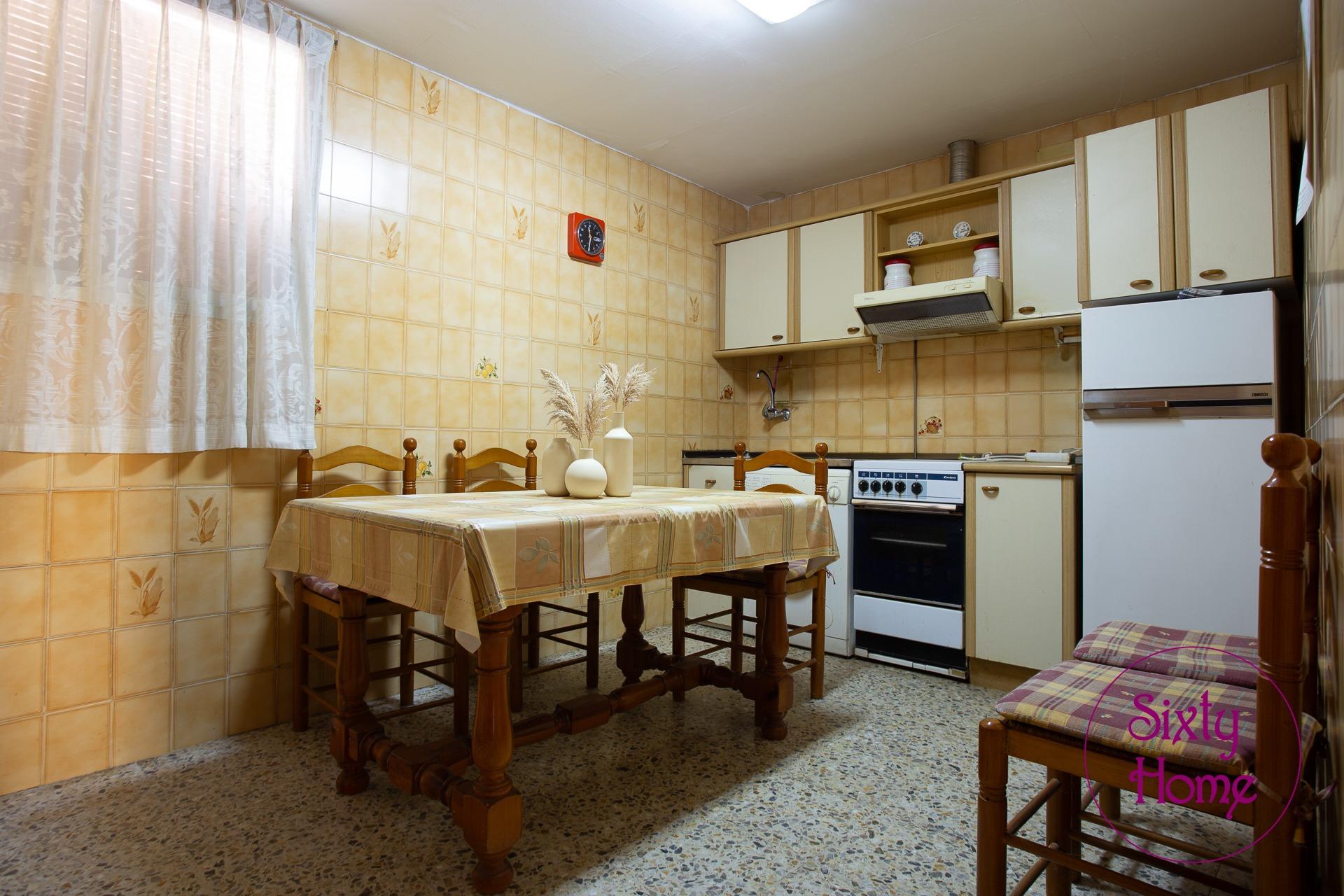 Casa amplio en Zaragoza