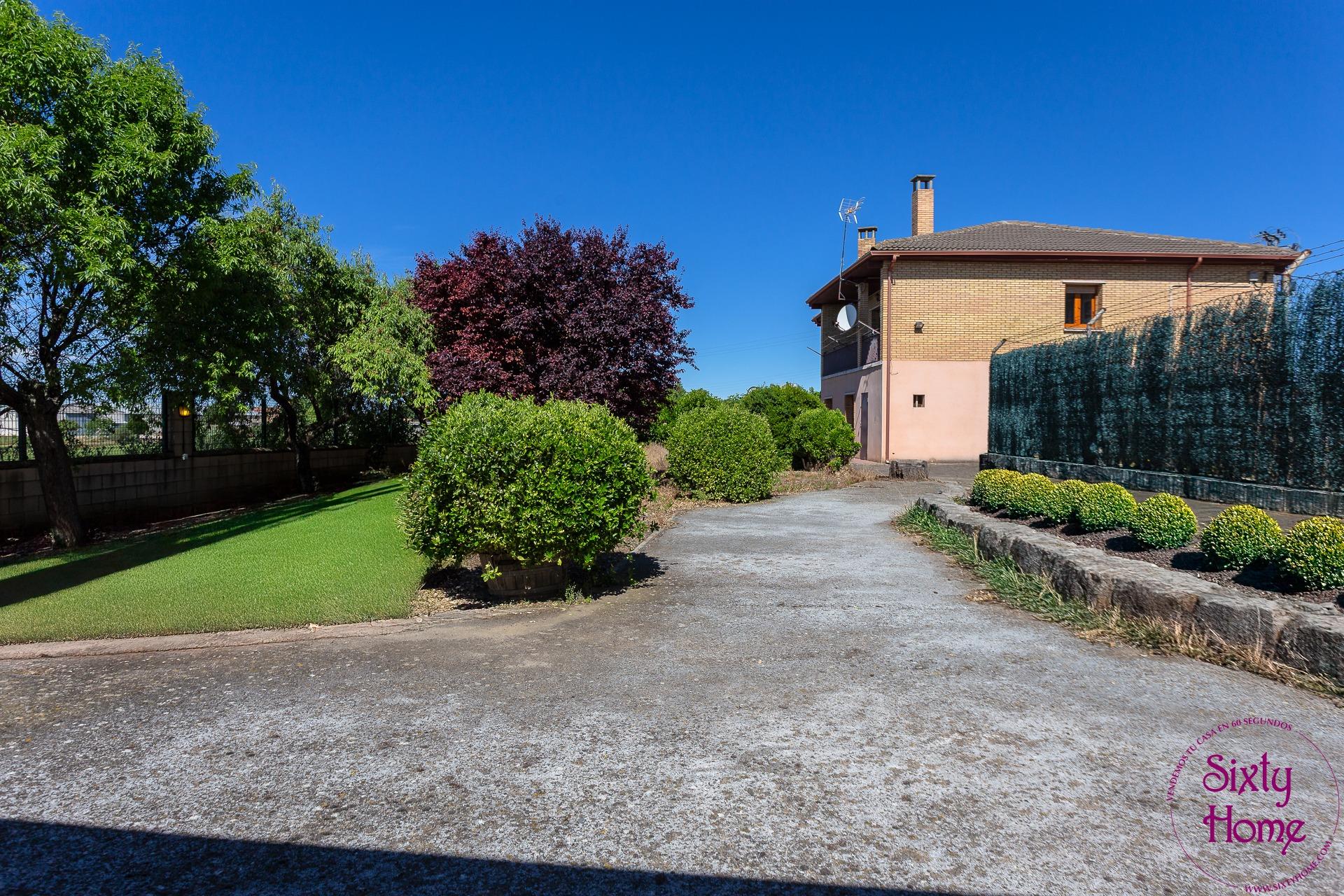 Chalet en Angues