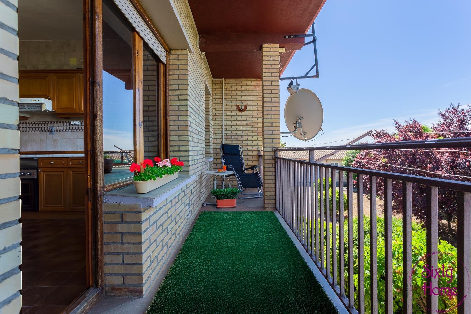 Chalet con 1724 disponible en Angues