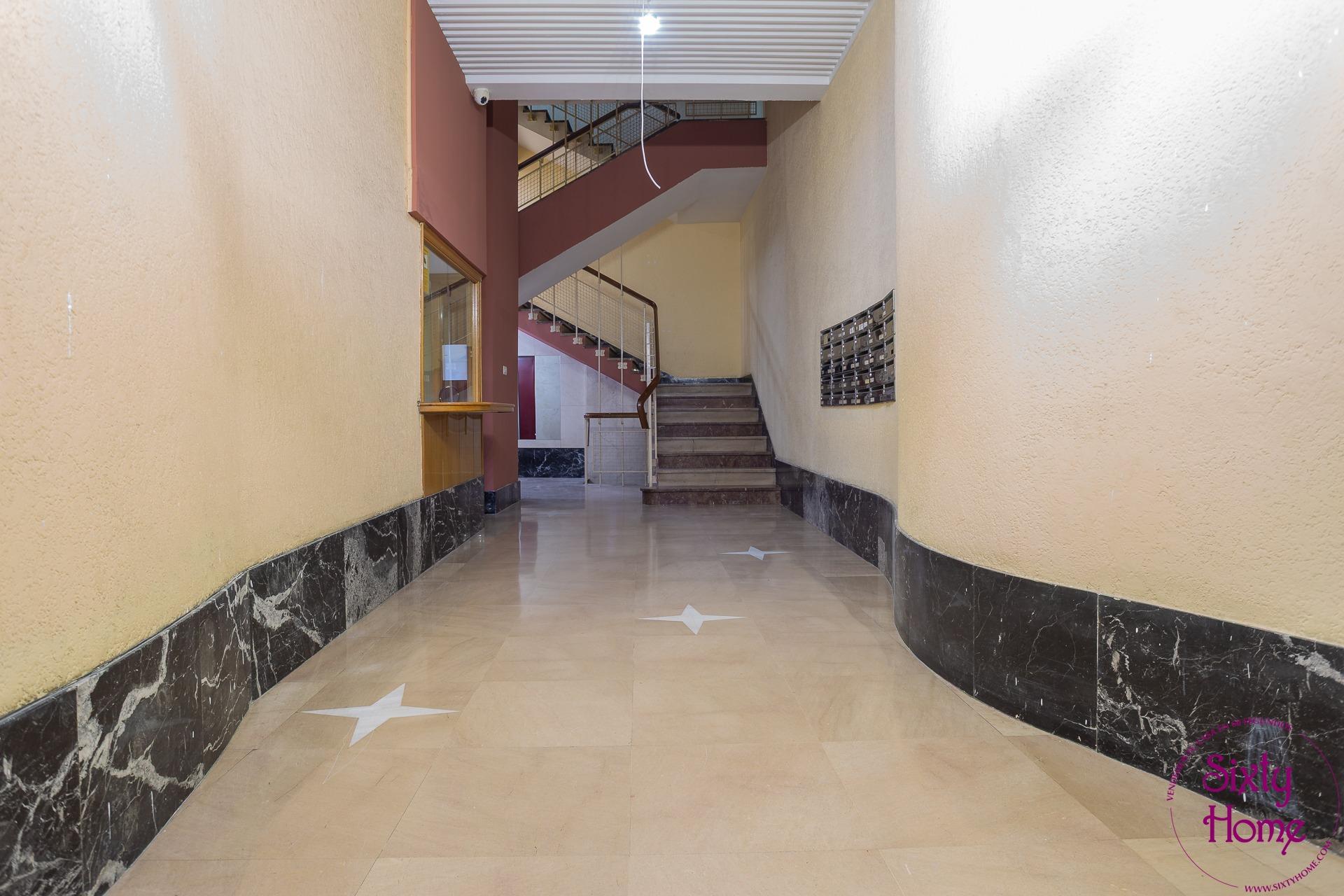Piso disponible en Centro