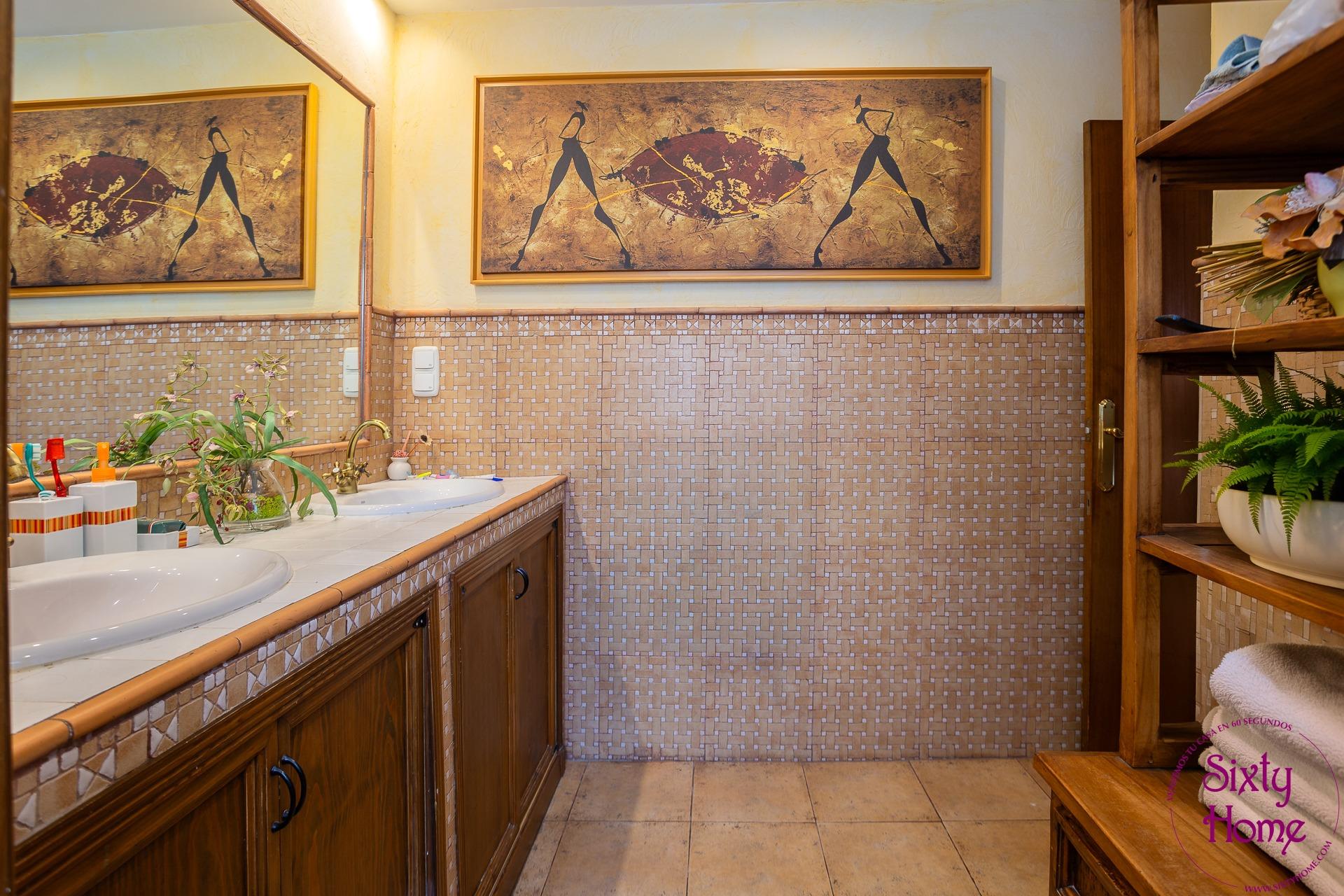 Chalet en Cadrete Centro