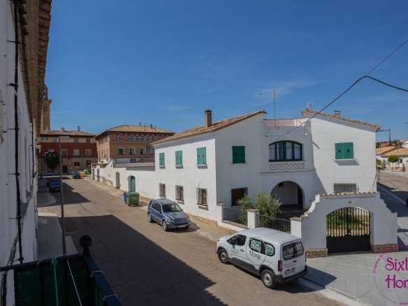 Casa en el corazón de Centro del pueblo