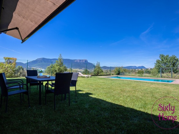 Chalet 830 Poblaciones norte Jaca