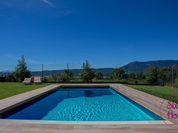 Chalet de 830 en Jaca Poblaciones norte