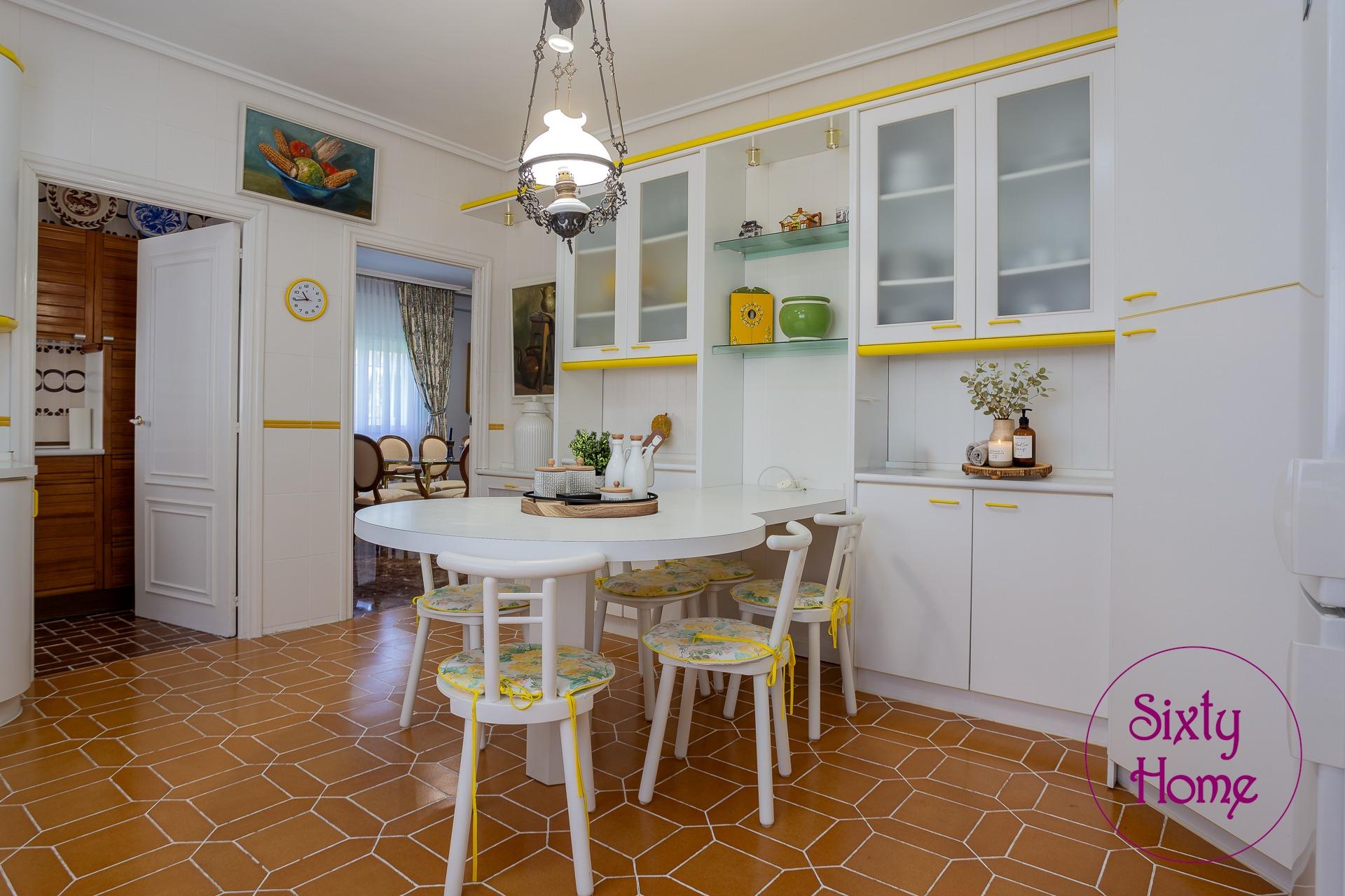 Chalet de 4000 disponible en Zaragoza y Casetas - Garrapinillos - Monzalbarba