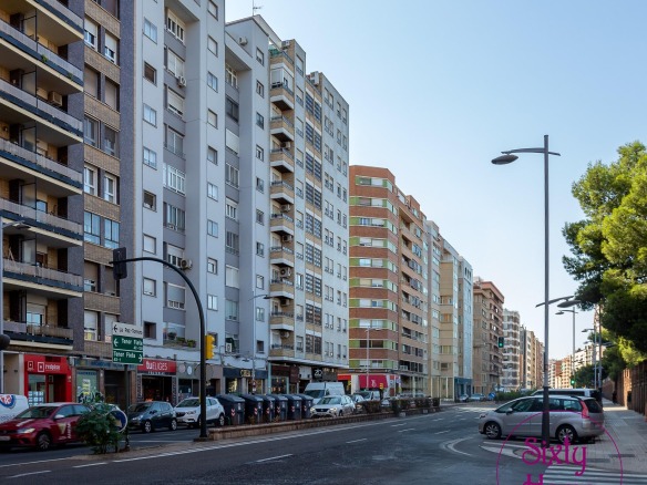 Vivienda en venta en Zaragoza.