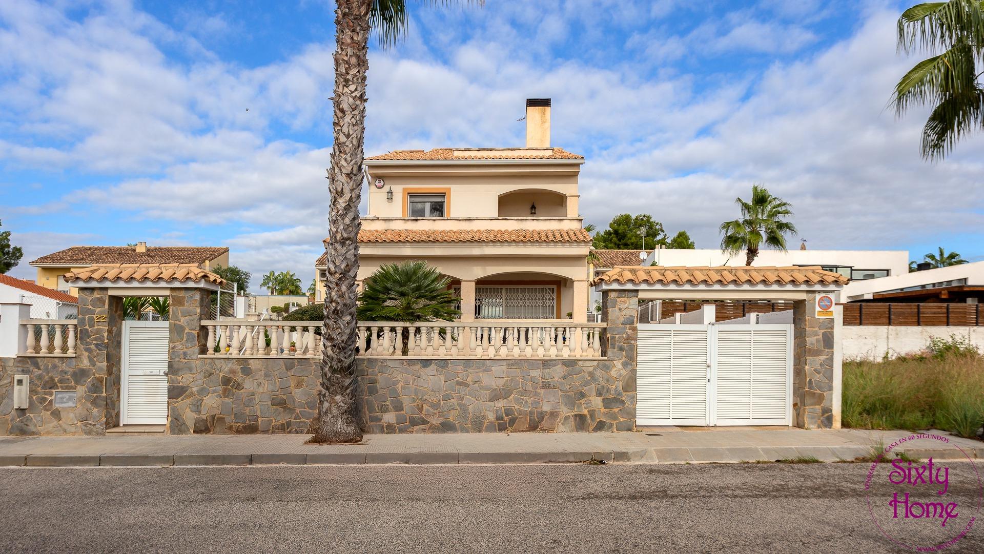 Chalet en Creixell